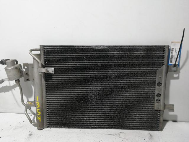 Radiador de aparelho de ar condicionado A1685000454 MERCEDES