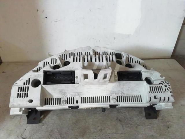 A1685403647 Mercedes