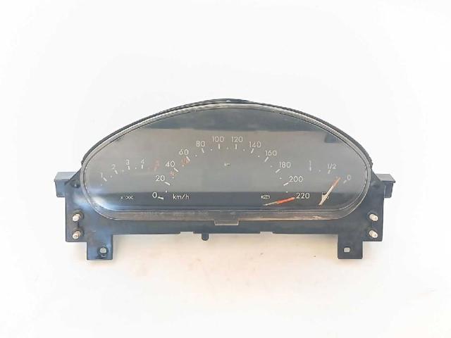 Painel de instrumentos (quadro de instrumentos) A1685403911 MERCEDES
