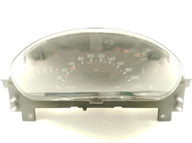 Painel de instrumentos (quadro de instrumentos) A1685404011 MERCEDES
