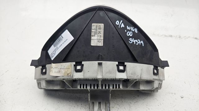 Painel de instrumentos (quadro de instrumentos) A1685407711 MERCEDES