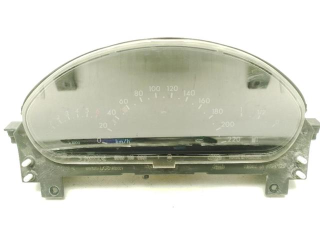 Painel de instrumentos (quadro de instrumentos) A1685407711 MERCEDES