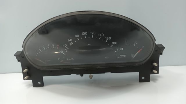Painel de instrumentos (quadro de instrumentos) A1685407711 MERCEDES