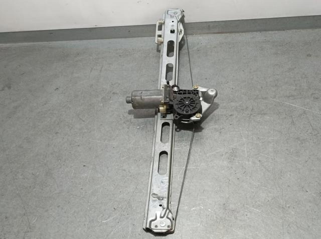 Mecanismo de acionamento de vidro da porta dianteira esquerda A1687201146 MERCEDES