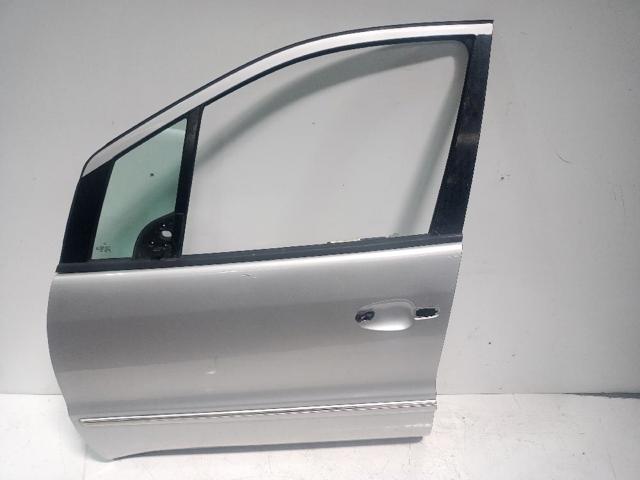 Porta dianteira esquerda A1687201305 MERCEDES