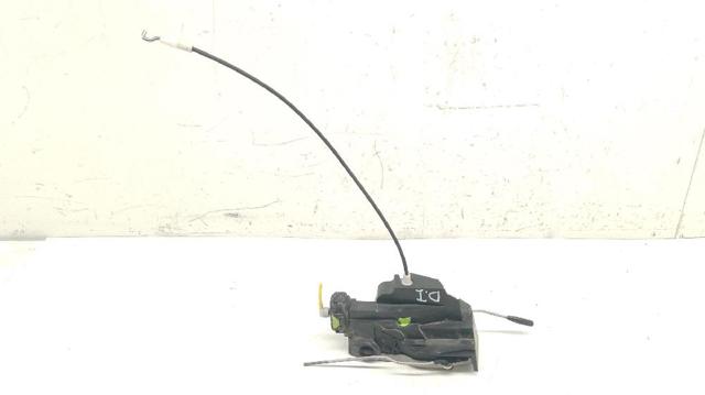 Fecho da porta dianteira direita A1687202235 MERCEDES