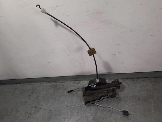 Fecho da porta dianteira direita A1687202235 MERCEDES