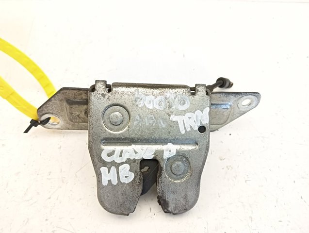 Fecho de tampa de porta-malas (de 3ª/5ª porta traseira) A1687400336 MERCEDES