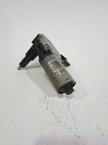 Motor de limpador pára-brisas de vidro traseiro A1688200442 MERCEDES