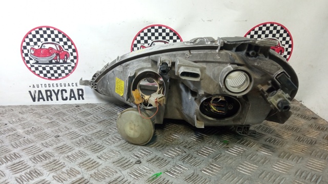 Luz direita A1688201861 MERCEDES