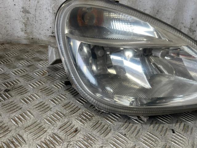 Luz direita A1688201861 MERCEDES