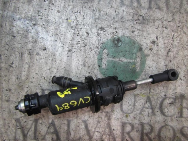 Cilindro mestre de embraiagem A1692900412 MERCEDES