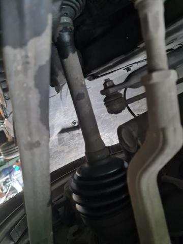 Semieixo (acionador) dianteiro esquerdo A1693702772 MERCEDES