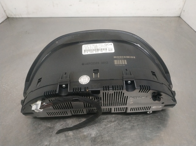 Painel de instrumentos (quadro de instrumentos) A1694403111 MERCEDES