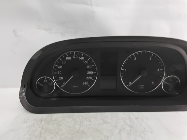 Painel de instrumentos (quadro de instrumentos) A1695400848 MERCEDES
