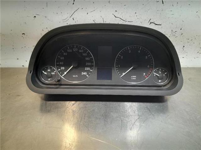 Painel de instrumentos (quadro de instrumentos) A1695401247 MERCEDES