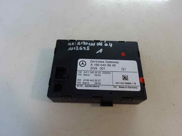 A1695403945 Mercedes
