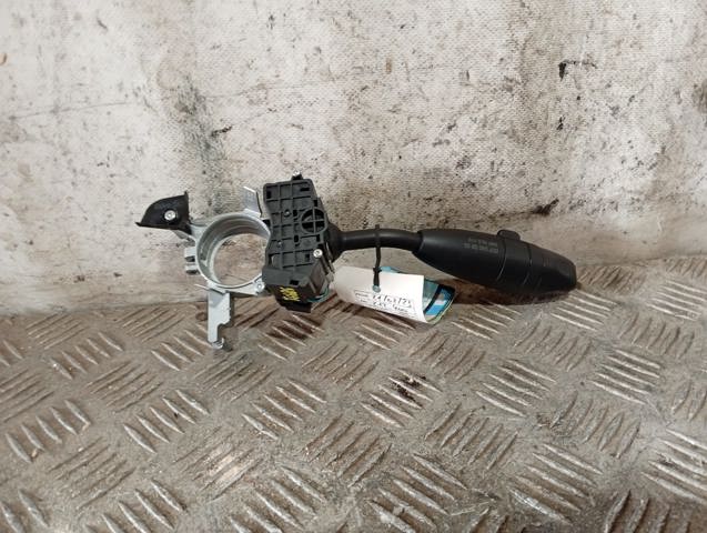 Comutador esquerdo instalado na coluna da direção A1695450210 MERCEDES