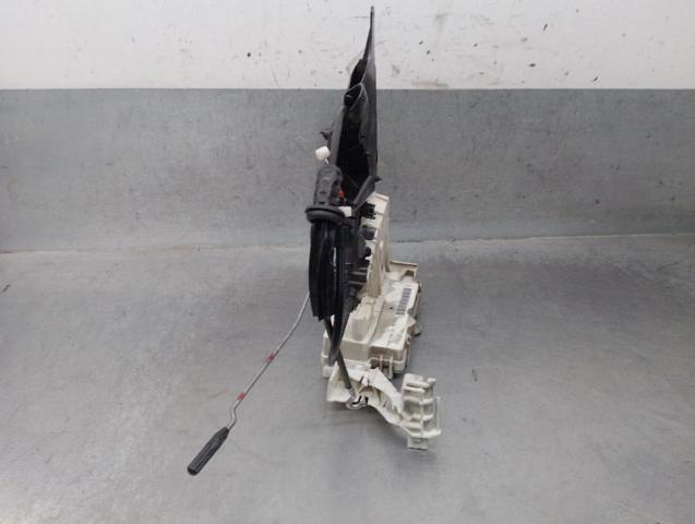 Fecho da porta dianteira direita A1697202035 MERCEDES
