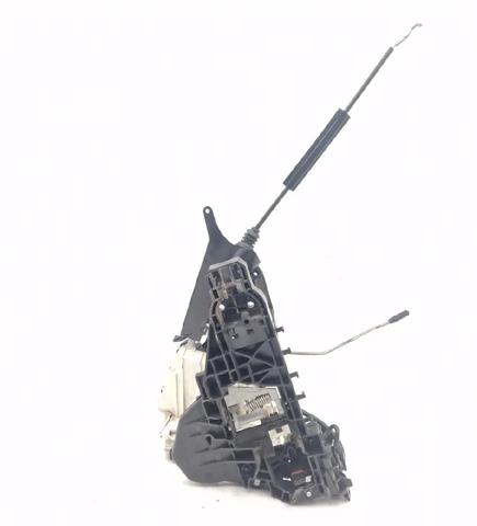 Fecho da porta dianteira esquerda A1697203735 MERCEDES