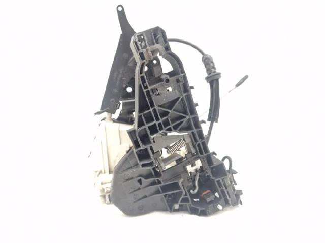 Fecho da porta dianteira esquerda A1697203735 MERCEDES