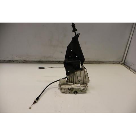 Fecho da porta traseira direita A1697301435 MERCEDES