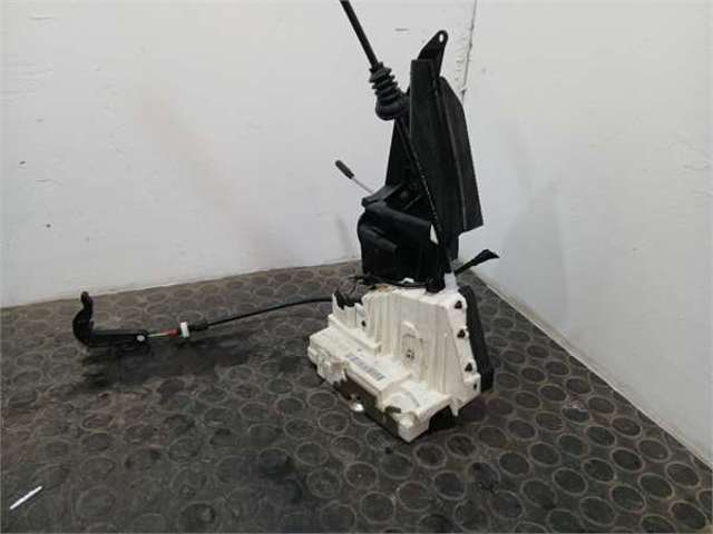 Fecho da porta traseira esquerda A1697301535 MERCEDES