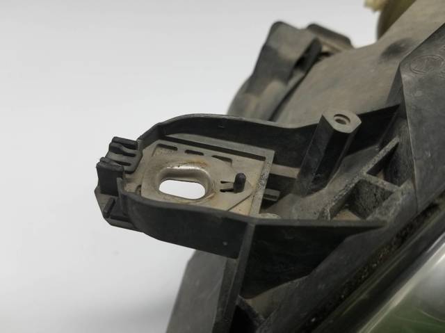 Luz esquerda A1698201761 MERCEDES