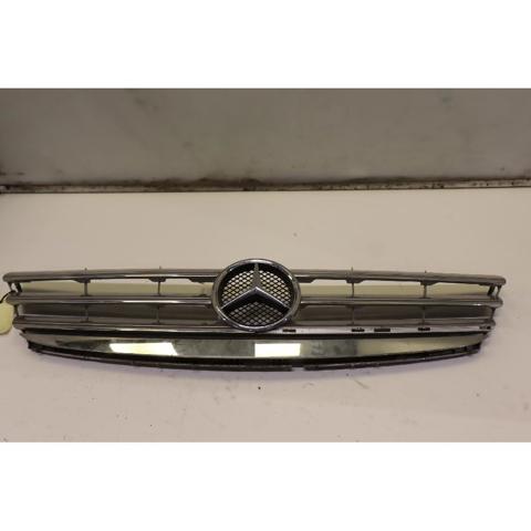 A16988009839744 Mercedes