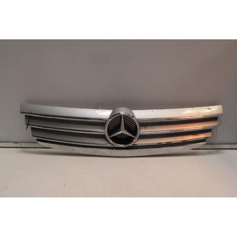 A16988009839744 Mercedes