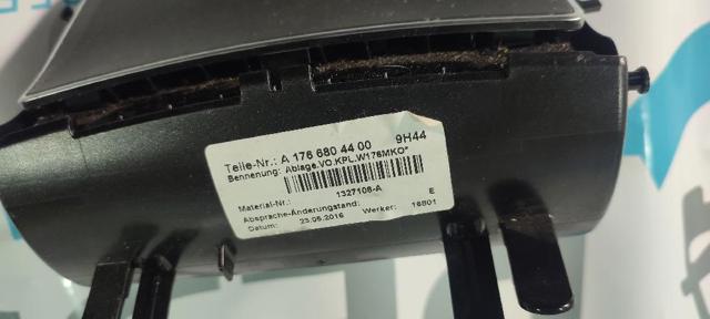 A1766804400 Mercedes