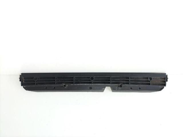 Sinal de parada traseiro adicional para Mercedes A V177