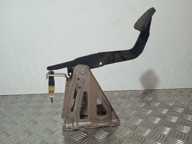 Placa sobreposta de pedal do freio A2012920082 MERCEDES