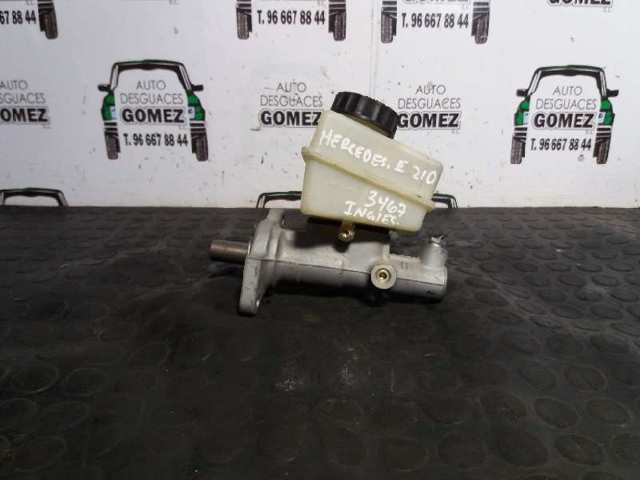 Tanque de cilindro mestre do freio (de fluido de freio) A2024300202 MERCEDES