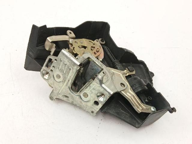 Fecho da porta traseira esquerda A2027300535 MERCEDES