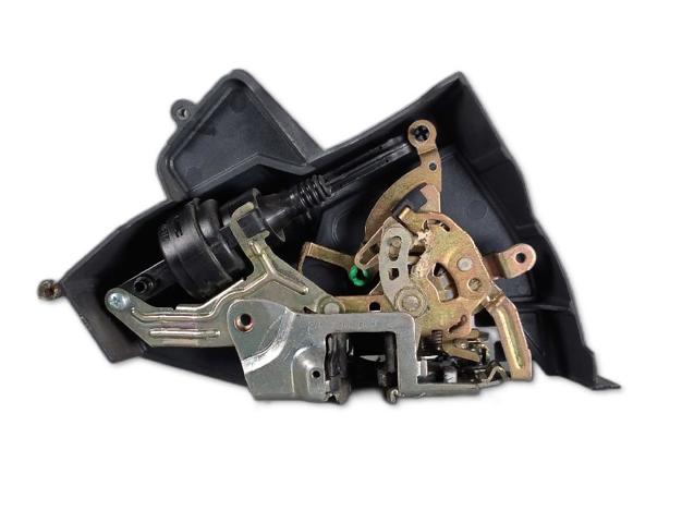 Fecho da porta traseira direita A2027300635 MERCEDES