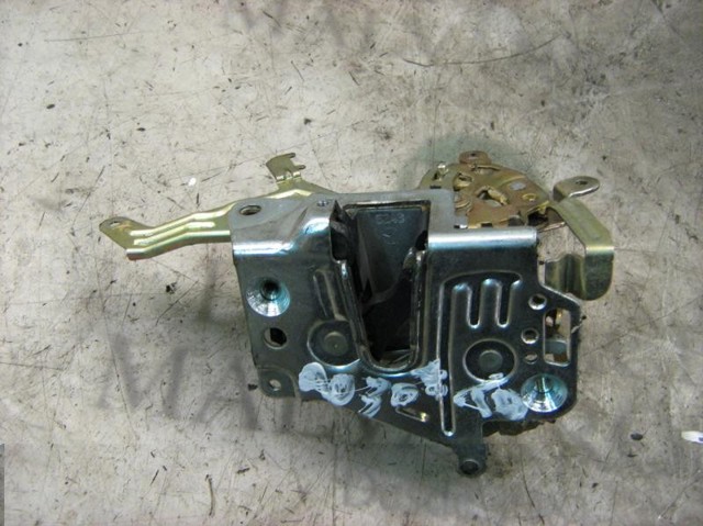 Fecho da porta traseira direita A2027300635 MERCEDES