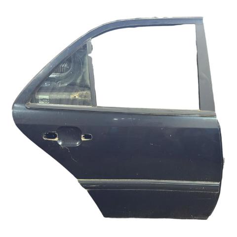 Porta traseira direita A2027301205 MERCEDES