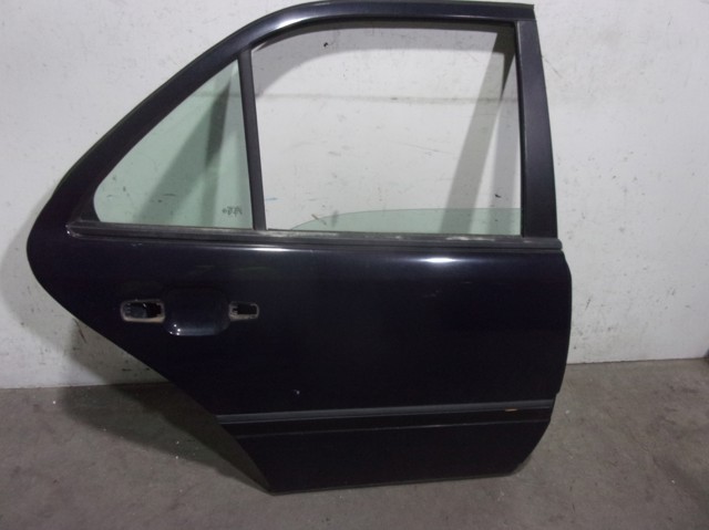 Porta traseira direita A2027301205 MERCEDES