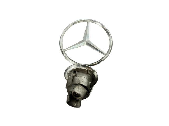 Emblema da capota A2028800186 MERCEDES