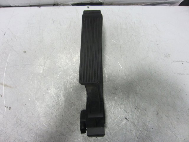 A2033000704 Mercedes