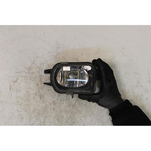 Luzes de nevoeiro direitas A2038201856 MERCEDES