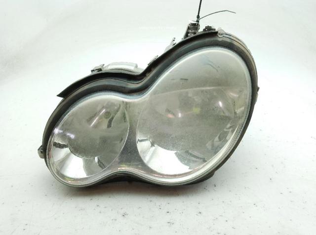 Luz esquerda A2038203161 MERCEDES