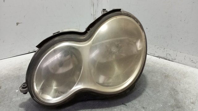 Luz esquerda A2038203161 MERCEDES
