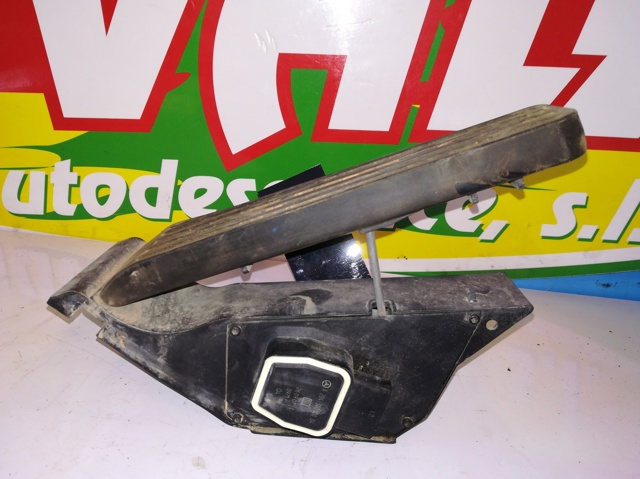 Pedal de gás (de acelerador) A2043000004 MERCEDES