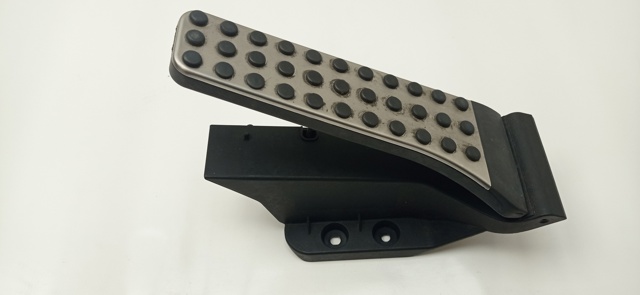 Pedal de gás (de acelerador) A2043000204 MERCEDES