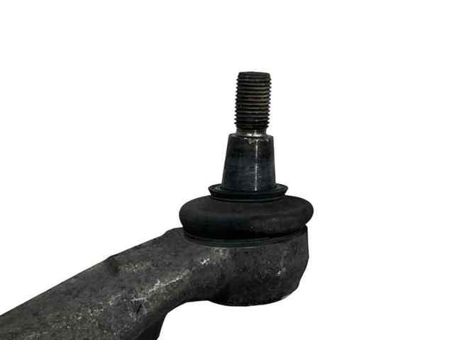 Braço oscilante superior direito de suspensão dianteira A2043308211 MERCEDES