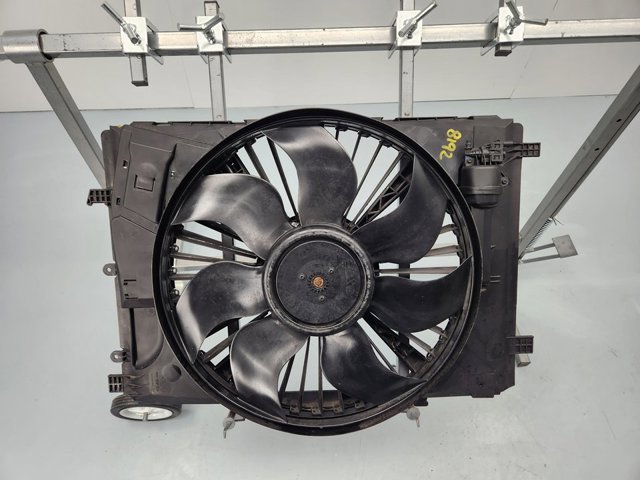 Difusor do radiador de esfriamento, montado com motor e roda de aletas A2045000755 MERCEDES
