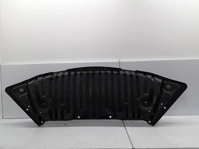 Proteção de motor dianteira A2045200723 MERCEDES