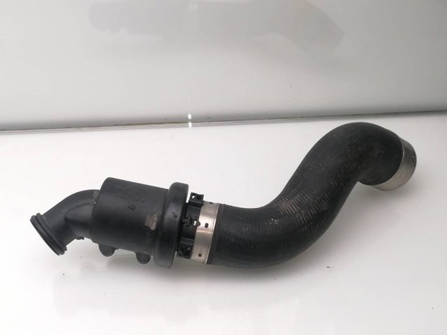 Mangueira (cano derivado) de intercooler A2045281682 MERCEDES